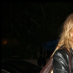 Cameron Diaz en février 2011 à Los Angeles, de sortie pour dîner chez Matsuhisa dans Beverly Hills.