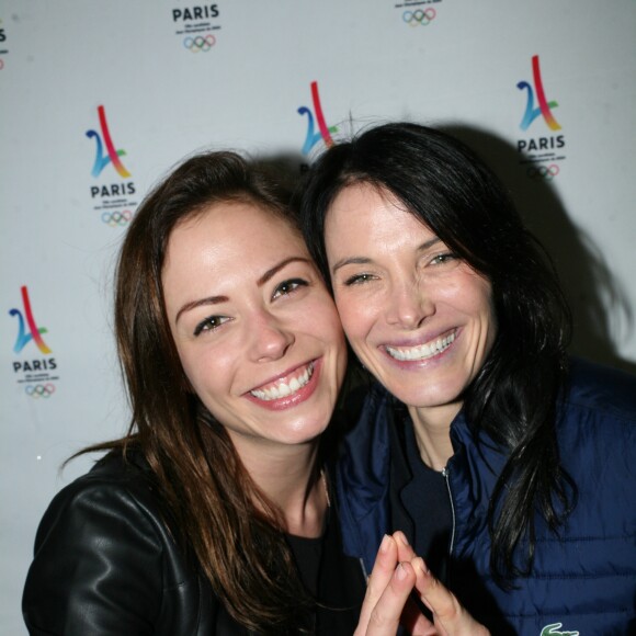 Dounia Coesens et Laetitia Fourcade lors du 9ème Gala Handicirque au cirque Pinder, sur la pelouse de Reuilly à Paris, France, le jeudi 12 janvier 2017. © JLPPA/Bestimage
