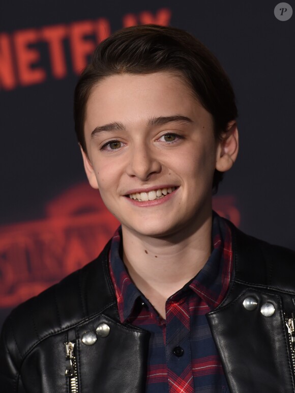 Noah Schnapp à la première de "Stranger Things 2" au Westwood Theater à Los Angeles, le 26 octobre 2017. © Chris Delmas/Bestimage