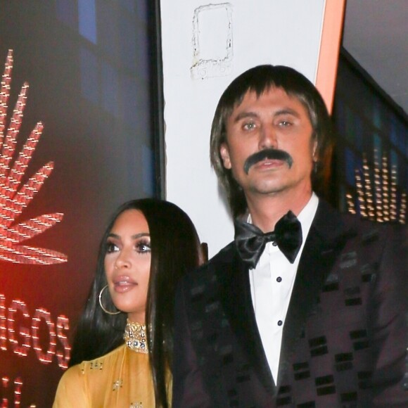 Kim Kardashian et Jonathan Cheban à la soirée Casamigos Tequila pour Halloween à Los Angeles, le 27 octobre 2017