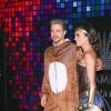 Derek Hough et sa compagne Hayley Erbert arrivent à la soirée Casamigos Tequila pour Halloween à Los Angeles, le 27 octobre 2017