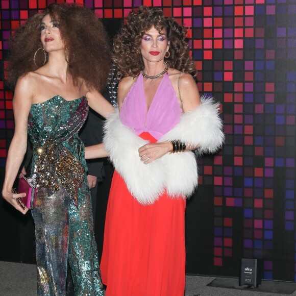 Amal Clooney, Cindy Crawford à la soirée Casamigos Tequila pour Halloween à Los Angeles, le 27 octobre 2017