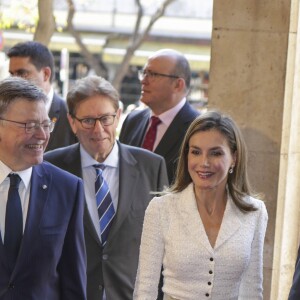 La reine Letizia d'Espagne lors de la cérémonie de remise des prix "King Jaime I" à Valence. Le 30 octobre 2017