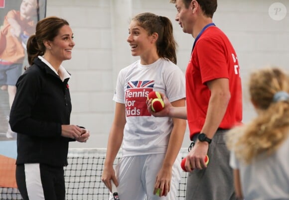 Kate Middleton (enceinte) - La duchesse de Cambridge visite le Lawn Tennis Association (LTA) au Centre national de tennis du sud-ouest de Londres le 31 octobre 2017.