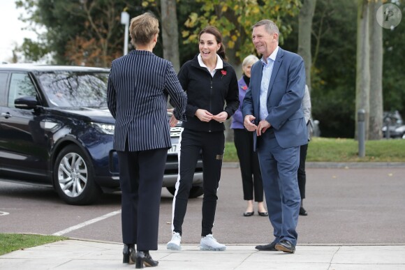 Kate Middleton (enceinte) - La duchesse de Cambridge visite le Lawn Tennis Association (LTA) au Centre national de tennis du sud-ouest de Londres le 31 octobre 2017.