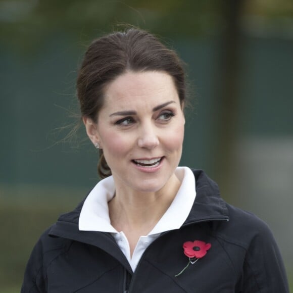 Kate Middleton (enceinte) - La duchesse de Cambridge visite le Lawn Tennis Association (LTA) au Centre national de tennis du sud-ouest de Londres le 31 octobre 2017.