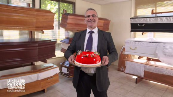 Sylvain, conseiller funéraire de 52 ans, est candidat au "Meilleur Pâtissier" (M6).