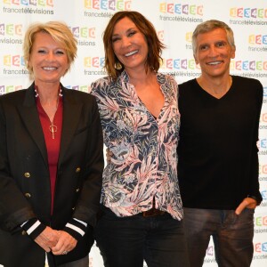 Sophie Davant, Zazie (marraine du Téléthon 2017) et Nagui lors de la conférence de presse du Téléthon 2017 dans les locaux de France 2 à Paris le 8 novembre 2017. © Coadic Guirec / Bestimage