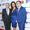 Michael Douglas avec sa femme Catherine Zeta-Jones et son fils Cameron Douglas à la 7ème soirée annuelle Legacy Vision à l'hôtel Four Season à Beverly Hills, le 9 novembre 2017
