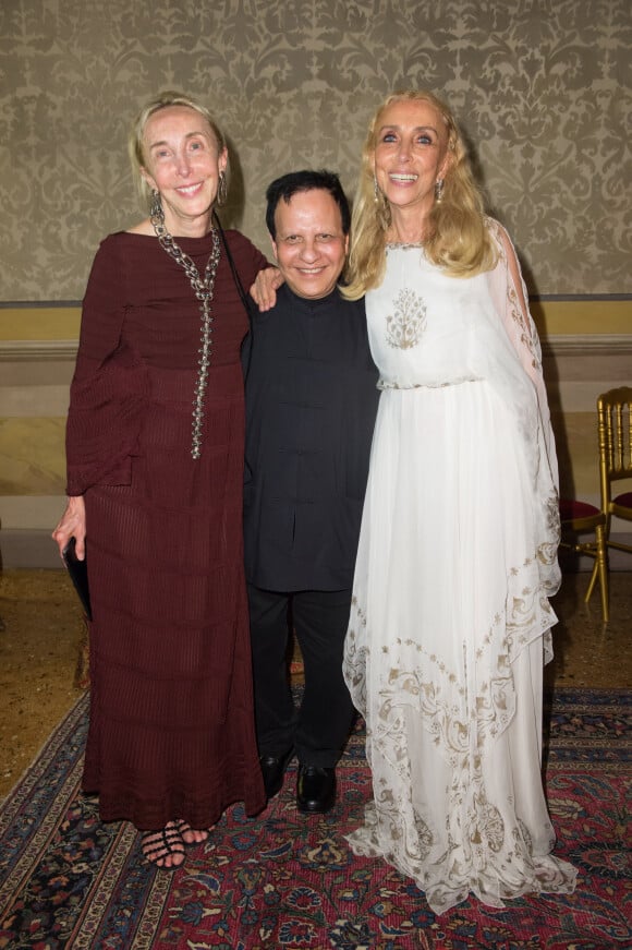 Carla Sozzani, Azzedine Alaia, Franca Sozzani - Dîner pour le film "Franca: Chaos And Creation" lors du 73e Festival du Film de Venise, la Mostra, à Venise, Italie, le 2 septembre 2016.