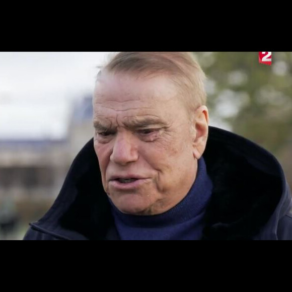 Bernard Tapie parle de son cancer dans 19h le dimanche, sur France, le 19 novembre 2017