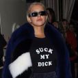 Christina Aguilera à West Hollywood vêtue d'un Tee-Shirt "Suck My Dick" le 3 novembre 2017.