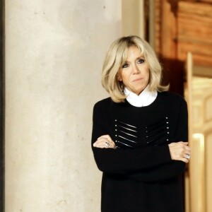 La Première Dame Brigitte Macron (Trogneux) accueille les enfants de l'UNICEF pour la Journée Internationale des Droits de l'Enfant au Palais de l'Elysée à Paris, le 20 novembre 2017. © Stéphane Lemouton/Bestimage