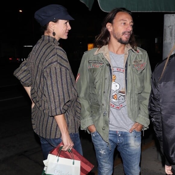 Bob Sinclar, sa femme Ingrid Sinclar et leur fils Raphaël Le Friant sont allés dîner avec Thylane Blondeau au restaurant Madeo à Hollywood, le 20 novembre 2017.