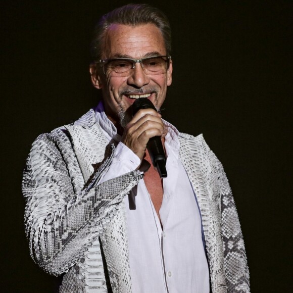 Florent Pagny décide pour son 55e anniversaire de remonter sur scène et d'offrir à son public une série de concerts exceptionnels dans la toute la France avec sa nouvelle tournée événement " 55 tour " . Lille le 22 septembre 2017. © Stéphane Vansteenkiste / Bestimage