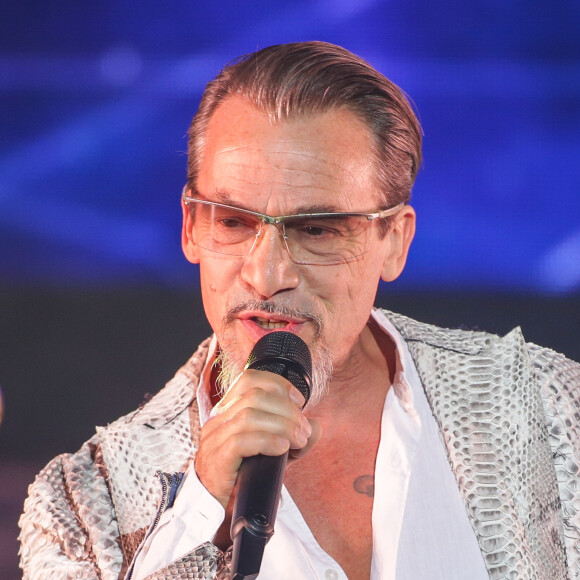 Florent Pagny décide pour son 55e anniversaire de remonter sur scène et d'offrir à son public une série de concerts exceptionnels dans la toute la France avec sa nouvelle tournée événement " 55 tour " . Lille le 22 septembre 2017. © Stéphane Vansteenkiste / Bestimage