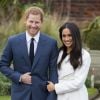 Le prince Harry et Meghan Markle dans les jardins de Kensington Palace après l'annonce de leurs fiançailles le 27 novembre 2017.