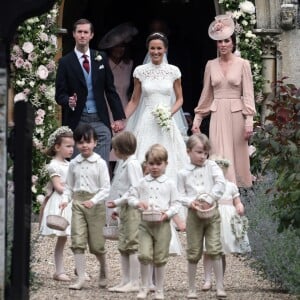 Le prince George et la princesse Charlotte de Cambridge étaient page et demoiselle d'honneur au mariage de Pippa Middleton et James Matthews le 20 mai 2017 à Englefield.