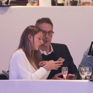 Julien Courbet et sa fille Lola - People lors du dernier jour du Longines Masters Paris à Villepinte, le 3 décembre 2017.