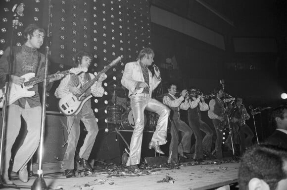 Johnny Hallyday en concert au Palais des Sports à Paris. Le 15 novembre 1967 © Bernard Leguay via Bestimage
