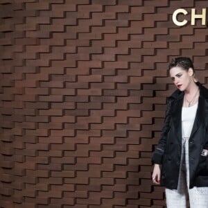Kristen Stewart - Défilé Chanel, collection Métiers d'Art "Chanel à Hambourg" à la Philharmonie de l'Elbe. Hambourg, le 6 décembre 2017. © Olivier Borde/Bestimage