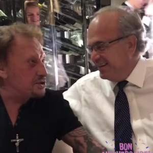 Johnny Hallyday chante Joyeux anniversaire à son médecin, le professeur David Khayat, Instagram septembre 2017.