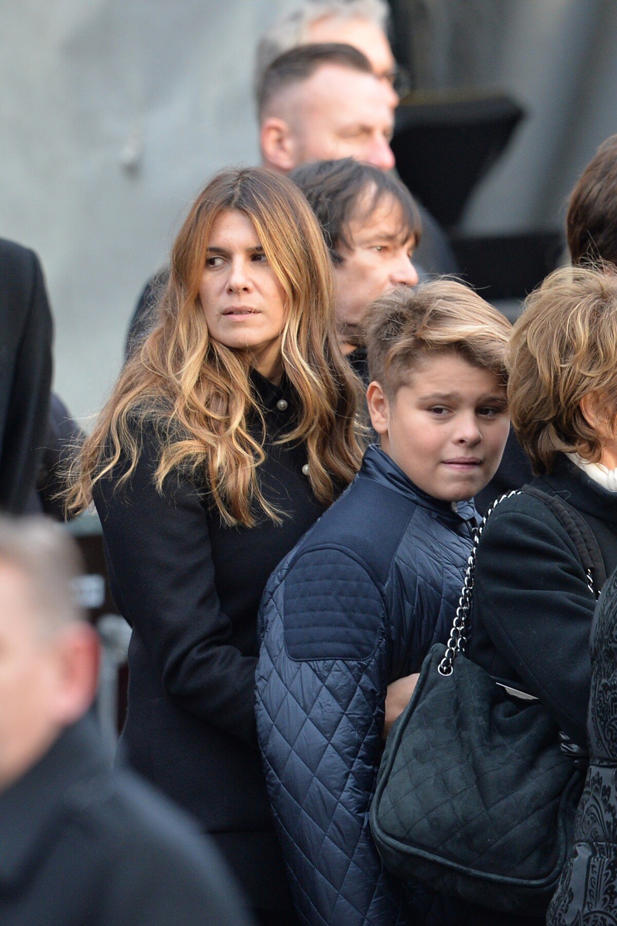 Photo Alexandra Pastor et Cameron Smet Sorties de l'église de la