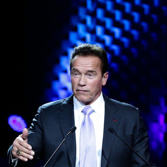 Arnold Schwarzenegger au sommet pour le climat à la Seine Musicale sur l'île Seguin à Paris le 12 décembre 2017 © Stephane Lemouton / Bestimage