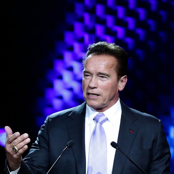 Arnold Schwarzenegger au sommet pour le climat à la Seine Musicale sur l'île Seguin à Paris le 12 décembre 2017 © Stephane Lemouton / Bestimage