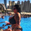 Sarah Fraisou en bikini à Dubaï, le 16 décembre 2017.