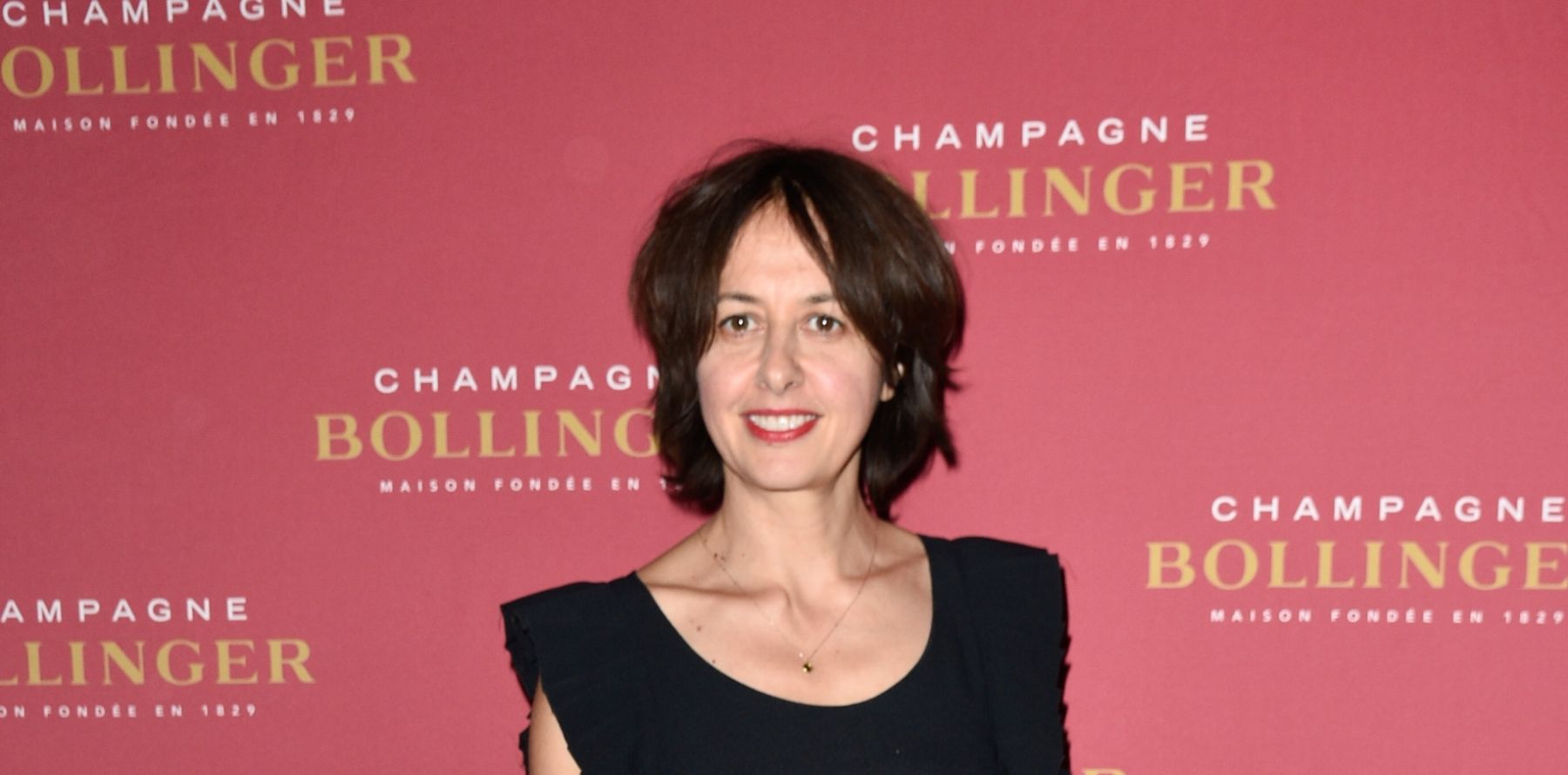 Valerie Bonneton En Couple Avec Daniel Auteuil Valérie Bonneton amoureuse : "Elle a retrouvé son amour de jeunesse" -  Purepeople