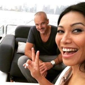 Anggun et son chéri Christian Kretschmar, à Singapour. Décembre 2017