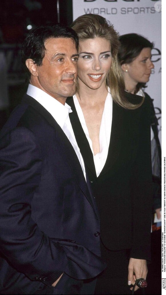 Sylvester Stallone et Jennifer Flavin - Avant-première du film Driven à Hollywood en 2001
