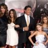 Sylvester Stallone et Jennifer Flavin avec leurs enfants - Avant-première du film Expendables à Hollywood en 2010