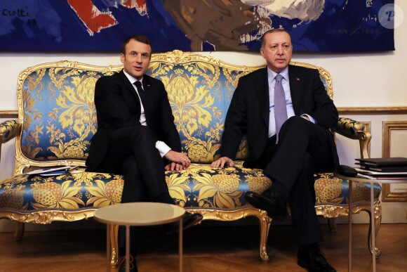 Le président Emmanuel Macron lors d'un entretien avec Recep Tayyip Erdogan, le président de la Turquie au palais de l'Elysée à Paris le 5 janvier 2018. © Ludovic Marin / Pool / Bestimage