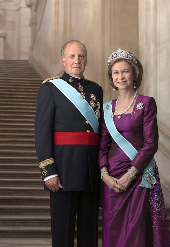 Portrait officiel du roi Juan Carlos Ier d'Espagne et de la reine Sofia. © Dany Virgili / Maison royale d'Espagne