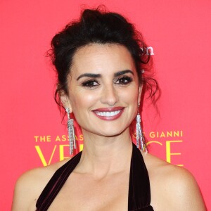 Penélope Cruz assiste à l'avant-première de "The Assassination Of Gianni Versace: American Crime Story" aux ArcLight Cinemas. Hollywood, Los Angeles, le 8 janvier 2018.