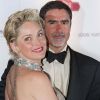 Sharon Stone et son ex-mari Phil Bronstein (au Festival de Venise en septembre 2009). C'est lui qui avait transporté l'actrice à l'hôpital en urgence lorsqu'elle a fait son accident vasculaire cérébral l'année suivante. Le couple a divorcé en 2004.