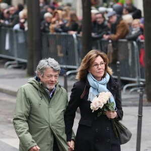 Jean-Louis Borloo et sa femme Béatrice Schönberg - Arrivées aux obsèques de France Gall au cimetière de Montmartre à Paris le 12 janvier 2018.