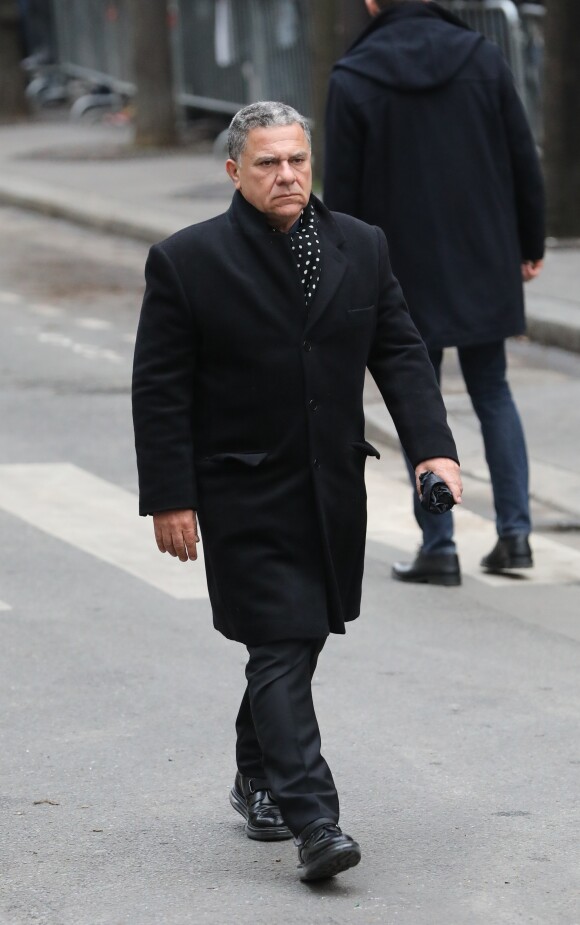 Thierry Chassagne - Arrivées aux obsèques de France Gall au cimetière de Montmartre à Paris le 12 janvier 2018.