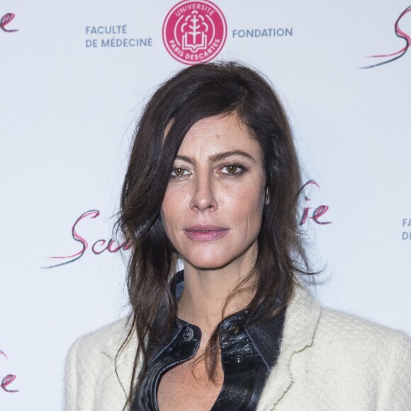 Exclusif - Anna Mouglalis lors du dîner caritatif "Sauver la vie" au profit de la Fondation Descartes, au Pavillon Ledoyen. Paris, le 23 novembre 2017. © Olivier Borde/Bestimage