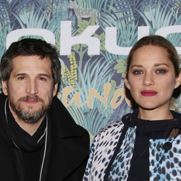Exclusif - Guillaume Canet et Marion Cotillard - Dîner de gala de la fondation Akuo suivi d'un concert privé de M.Chedid avec le collectif LAMOMALI au cabaret Lido, à Paris, France, le 17 janvier 2018. La Fondation Akuo entreprend et soutient des projets de développement durable sociaux et environnementaux.Elle offre à ses partenaires la possibilité de s'engager à ses côtés, en faveur de populations défavorisées en France et dans le monde entier. La mission de la Fondation Akuo se décline en 4 domaines d'intervention: donner accès à des sources d'énergies renouvelables continues et durablement compétitives, donner accès à l'éducation et à la connaissance, donner accès à l'eau et aux services de santé et préserver l'environnement et la biodiversité. © Denis Guignebourg/Bestimage