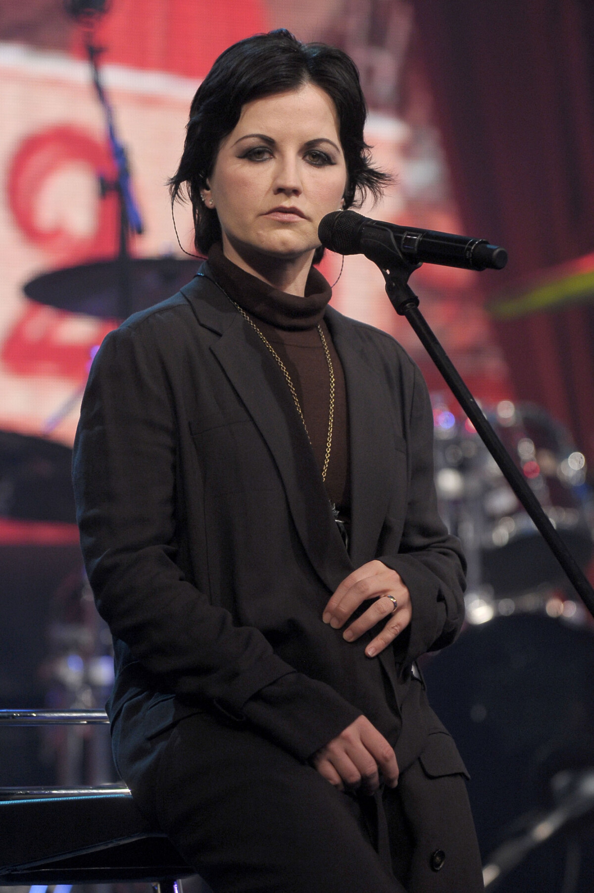 Photo O'Riordan Dolores The Cranberries sur un plateau de