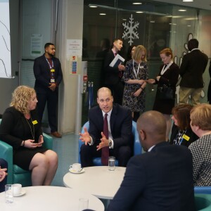 Le prince William, duc de Cambridge, avait le crâne fraîchement rasé le 18 janvier 2018 lors de sa visite à l'hôpital pour enfants Evelina, à Londres.