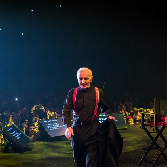 Exclusif - Charles Aznavour en concert à l'Accorhotels Arena (POPB Bercy) à Paris. Le 13 décembre 2017 © Cyril Moreau / Bestimage