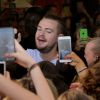 Exclusif - Le célèbre blogeur et chroniqueur de téléréalité Jeremstar dédicace son livre" Téléréalité, le manuel pour percer" au magasin Cultura de Bégles, près de Bordeaux le 25 mai 2016. © Patrick Bernard-Thibaud Moritz/ Bestimage