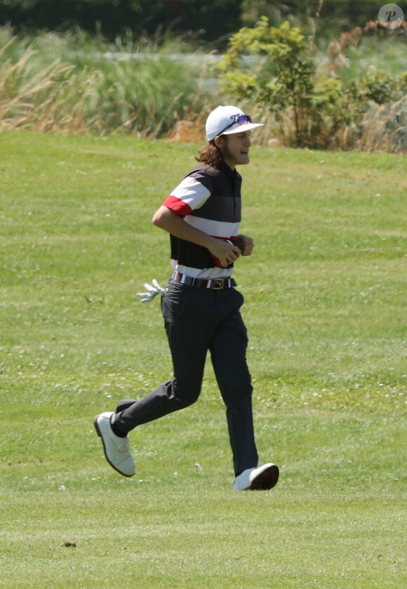Exclusif - René-Charles Angélil fait un parcours au golf du Paris Country Club de Saint-Cloud le 7 juillet 2016.