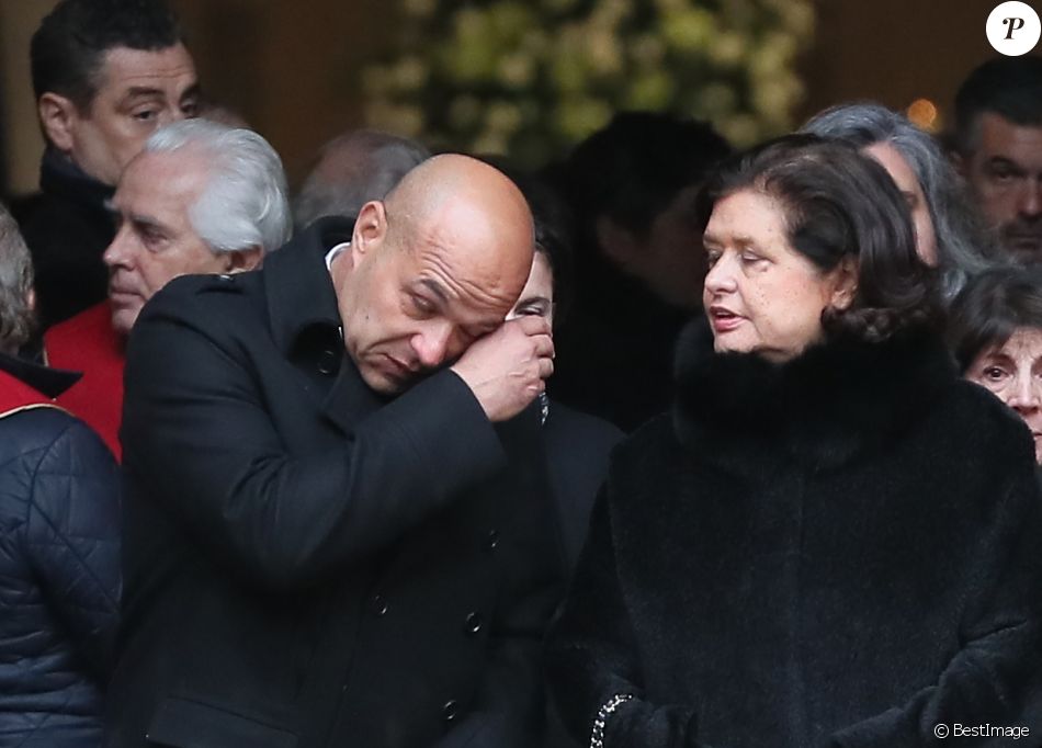 Jérôme Bocuse Et Françoise Bernachon Sorties Des Obsèques De Paul Bocuse En La Cathédrale 