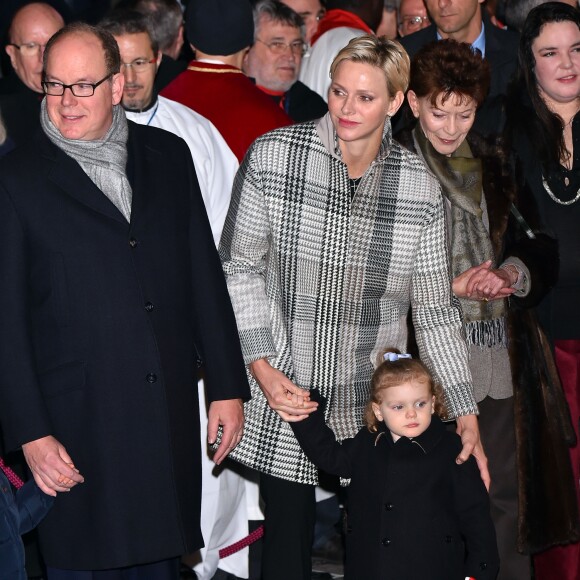 Le prince Albert II de Monaco, la princesse Charlene et leur enfant le prince héritier Jacques et la princesse Gabriella - La famille princière de Monaco lors des traditionnelles célébrations de la Sainte Dévote, sainte patronne de Monaco et de la famille princière, à Monaco. Le 26 janvier 2018 © Bruno Bebert / Bestimage