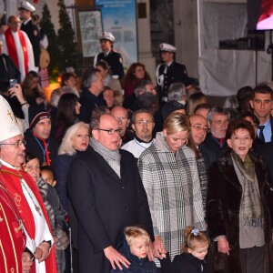 Le prince Albert II de Monaco, la princesse Charlene et leur enfant le prince héritier Jacques et la princesse Gabriella - La famille princière de Monaco lors des traditionnelles célébrations de la Sainte Dévote, sainte patronne de Monaco et de la famille princière, à Monaco. Le 26 janvier 2018 © Bruno Bebert / Bestimage